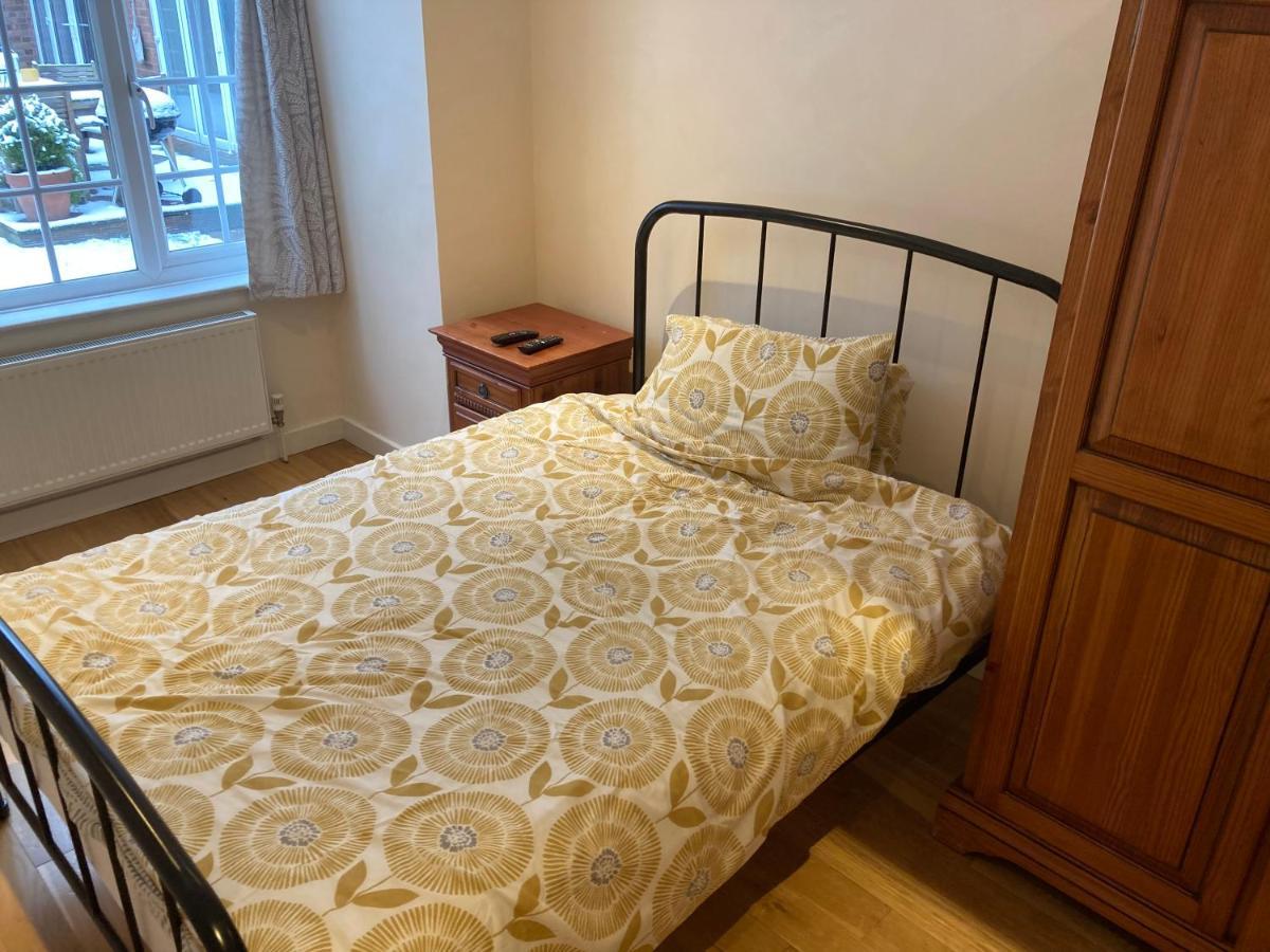 Appartamento 9 Chudleigh Close Bedford Esterno foto